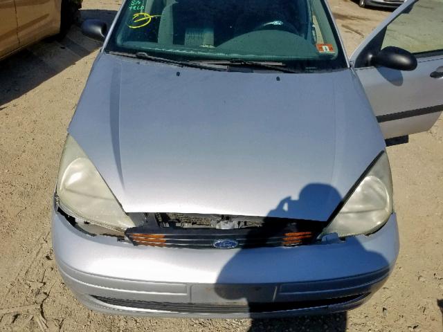 1FAFP33P91W374580 - 2001 FORD FOCUS LX SILVER photo 7