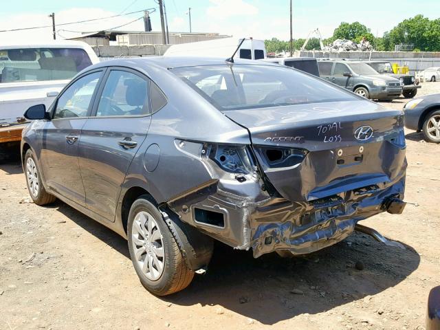 3KPC24A36KE083404 - 2019 HYUNDAI ACCENT SE GRAY photo 3