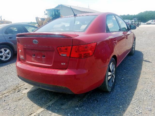 KNAFU4A25D5663334 - 2013 KIA FORTE EX RED photo 4