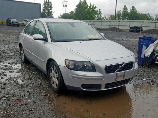 YV1MS390962214489 - 2006 VOLVO S40 2.4I SILVER photo 1