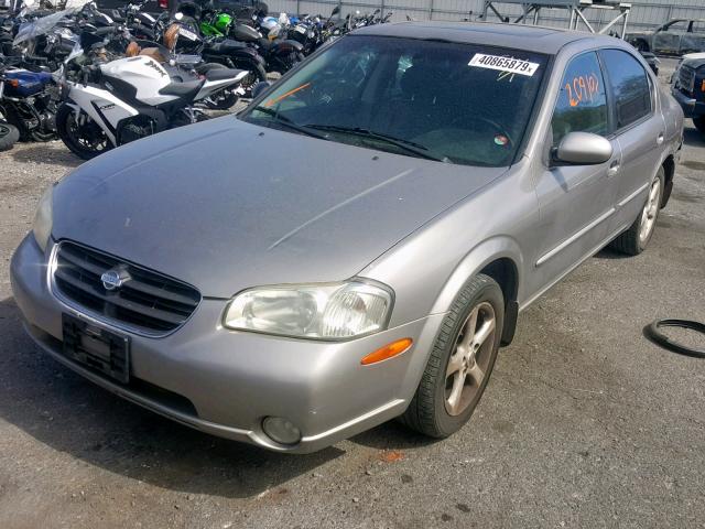 JN1CA31A11T316559 - 2001 NISSAN MAXIMA GXE BEIGE photo 2