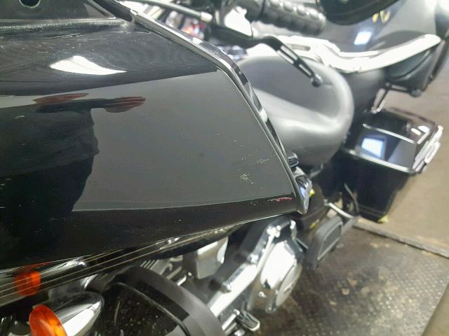 1HD1KGM18DB655445 - 2013 HARLEY-DAVIDSON FLTRU ROAD BLACK photo 11