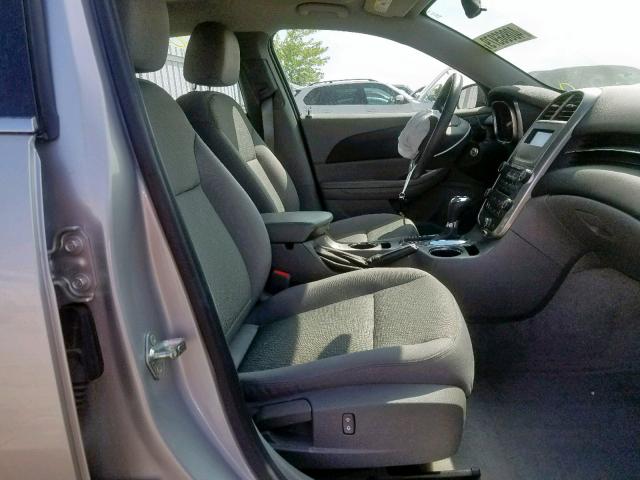 1G11B5SA0GF131270 - 2016 CHEVROLET MALIBU LIM 银色 照片 5