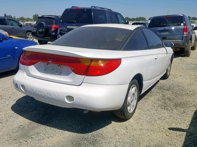 1G8ZY14732Z219153 - 2002 SATURN SC2 WHITE photo 4