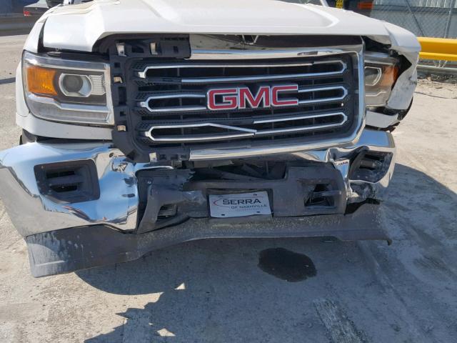 1GT01REG3JZ337010 - 2018 GMC SIERRA C25 WHITE photo 9