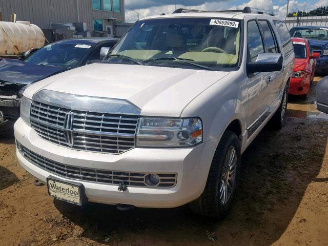 5LMFL28589LJ01546 - 2009 LINCOLN NAVIGATOR 白色 照片 2