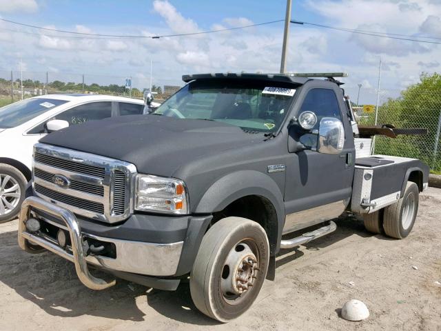 1FDAF56PX6EB42089 - 2006 FORD F550 SUPER BLACK photo 2