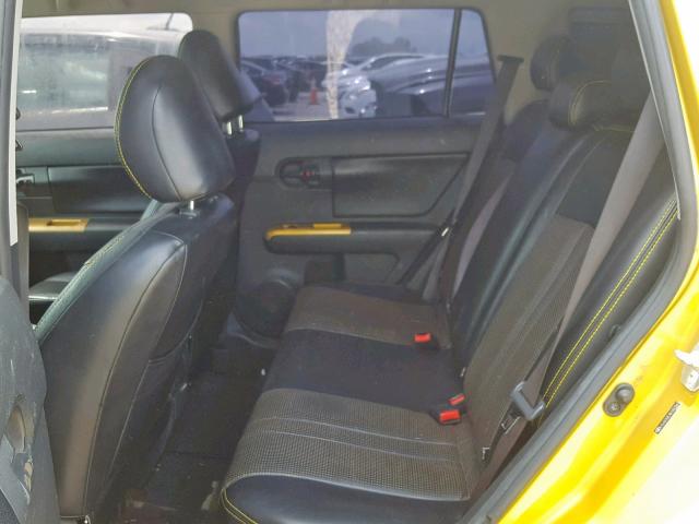 JTLKE50E381057063 - 2008 TOYOTA SCION XB 金色 照片 6
