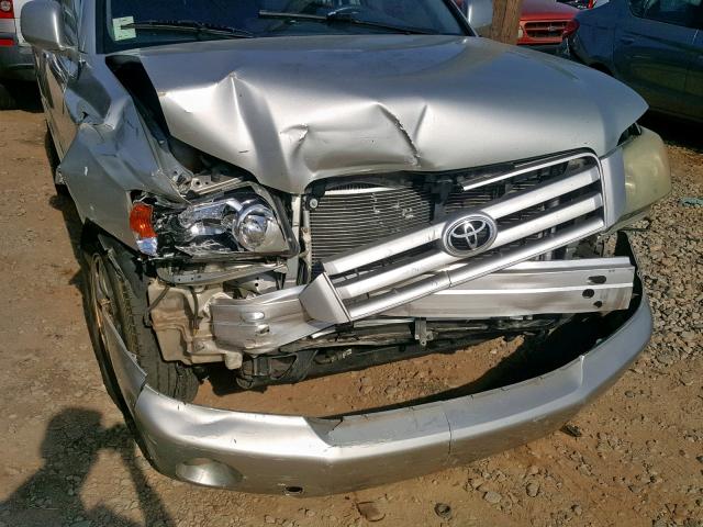 JTEDP21A540015918 - 2004 TOYOTA HIGHLANDER SILVER photo 9