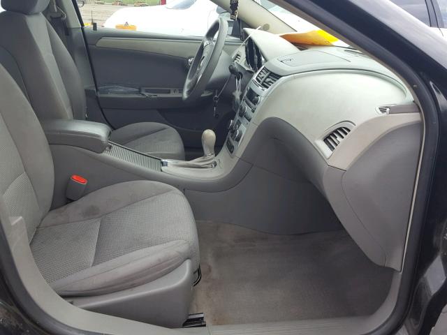 1G1ZG57BX9F100472 - 2009 CHEVROLET MALIBU LS BLACK photo 5