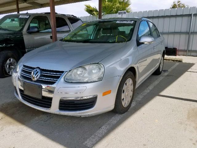 3VWPG71K56M777439 - 2006 VOLKSWAGEN JETTA VALU SILVER photo 2