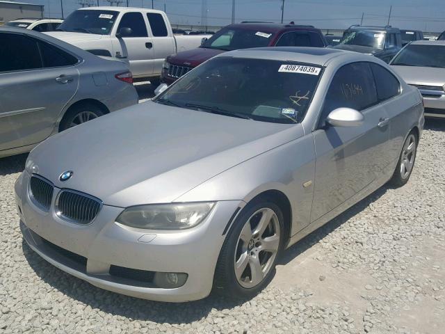 WBAWB33509P138555 - 2009 BMW 328 I SILVER photo 2