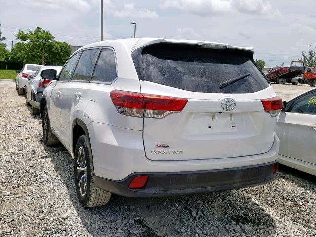 5TDZARFH8HS030751 - 2017 TOYOTA HIGHLANDER WHITE photo 3