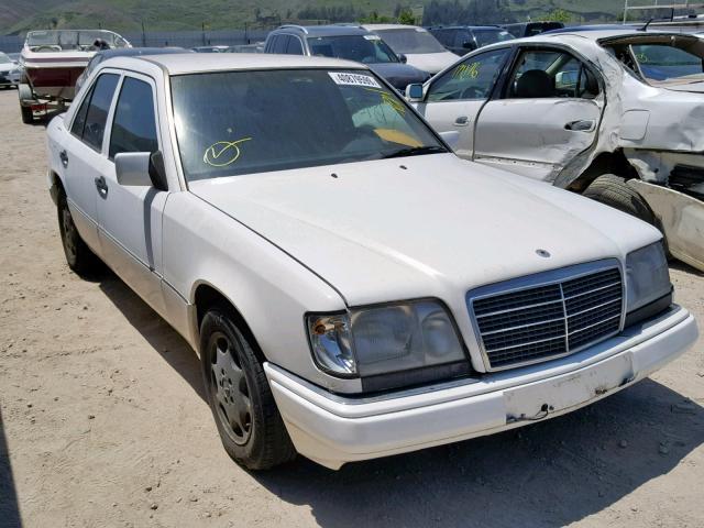 WDBEA32E1RC137018 - 1994 MERCEDES-BENZ E 320 WHITE photo 1