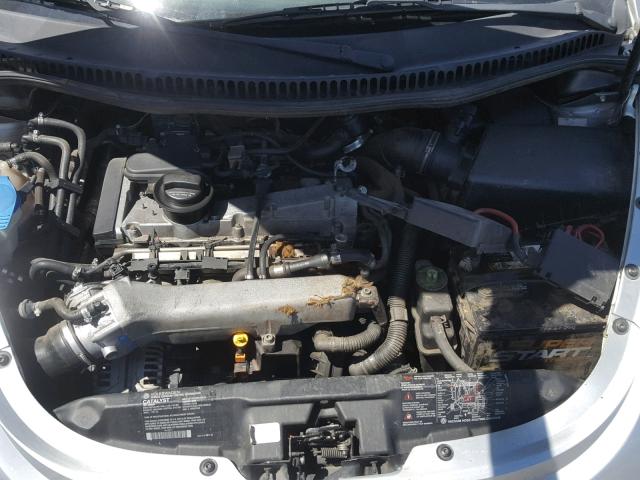 3VWDD21C01M452696 - 2001 VOLKSWAGEN NEW BEETLE SILVER photo 7