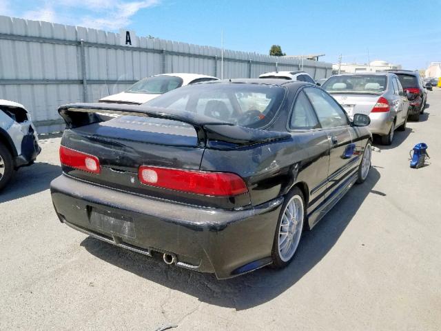 JH4DC4457XS013413 - 1999 ACURA INTEGRA LS WHITE photo 4