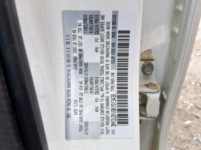 3MYDLBYV9KY513438 - 2019 TOYOTA YARIS L WHITE photo 10