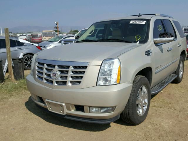 1GYFK63877R200348 - 2007 CADILLAC ESCALADE L WHITE photo 2