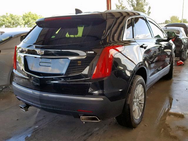 1GYKNARS3HZ302842 - 2017 CADILLAC XT5 BLACK photo 4