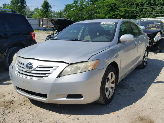 4T1BE46KX7U556051 - 2007 TOYOTA CAMRY NEW SILVER photo 2