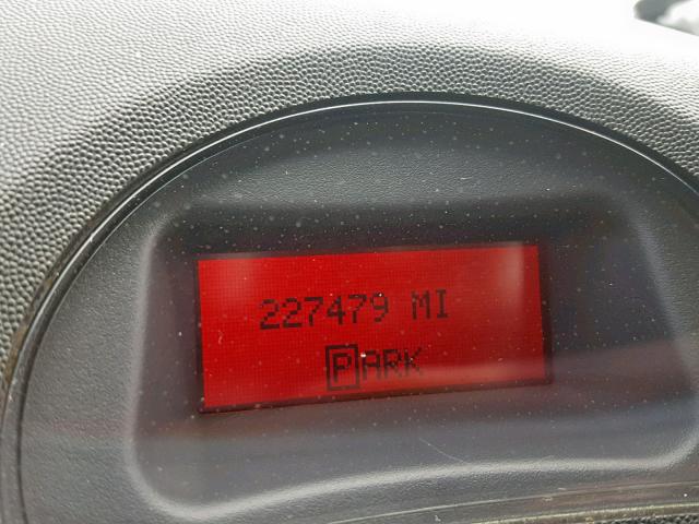 2G2WP522051240280 - 2005 PONTIAC GRAND PRIX GRAY photo 8