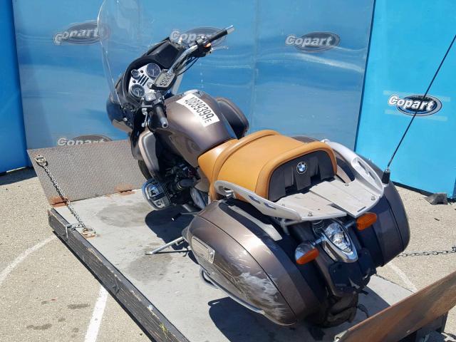 WB10496AX4ZJ31850 - 2004 BMW R1200 CL BROWN photo 3