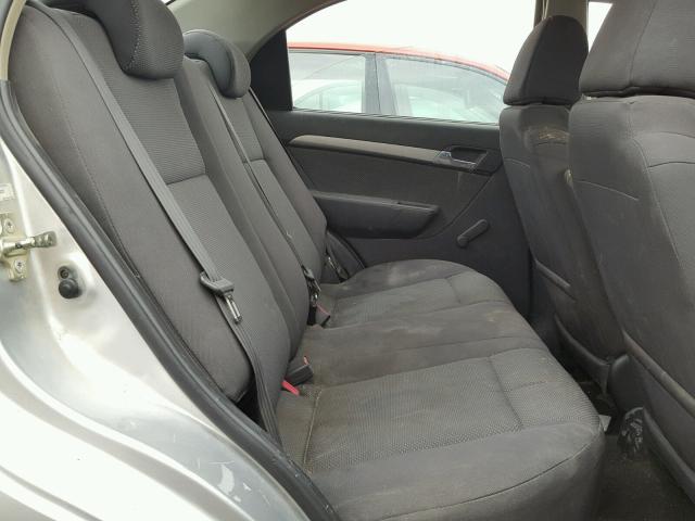 KL1TD56E19B613237 - 2009 CHEVROLET AVEO LS SILVER photo 6