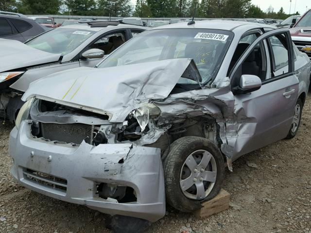 KL1TD56E19B613237 - 2009 CHEVROLET AVEO LS SILVER photo 9