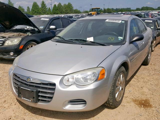 1C3EL56R14N245614 - 2004 CHRYSLER SEBRING LX SILVER photo 2