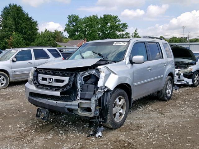 5FNYF4H70BB079281 - 2011 HONDA PILOT EXLN SILVER photo 2