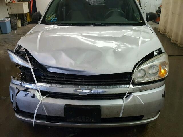 1G1ZU648X5F201917 - 2005 CHEVROLET MALIBU MAX ვერცხლისფერი ფოტო 9