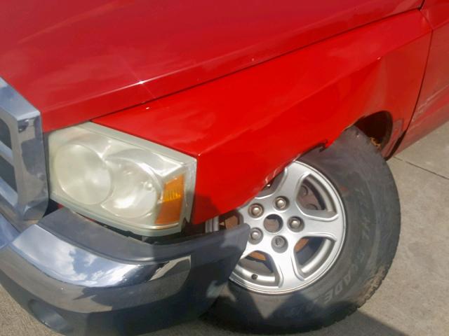 1D7HE48N05S126307 - 2005 DODGE DAKOTA QUA RED photo 9