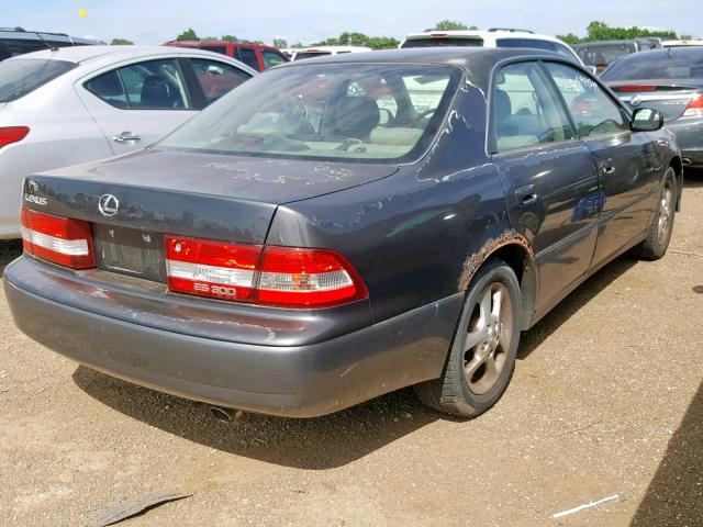 JT8BF28G815106946 - 2001 LEXUS ES 300 CHARCOAL photo 4