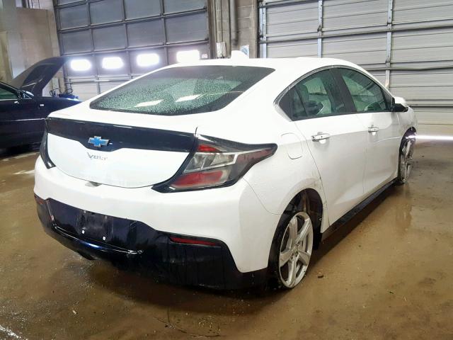 1G1RA6S52HU121660 - 2017 CHEVROLET VOLT LT WHITE photo 4