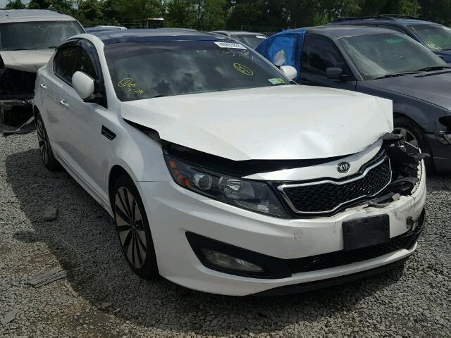 KNAGR4A60B5148523 - 2011 KIA OPTIMA SX WHITE photo 1