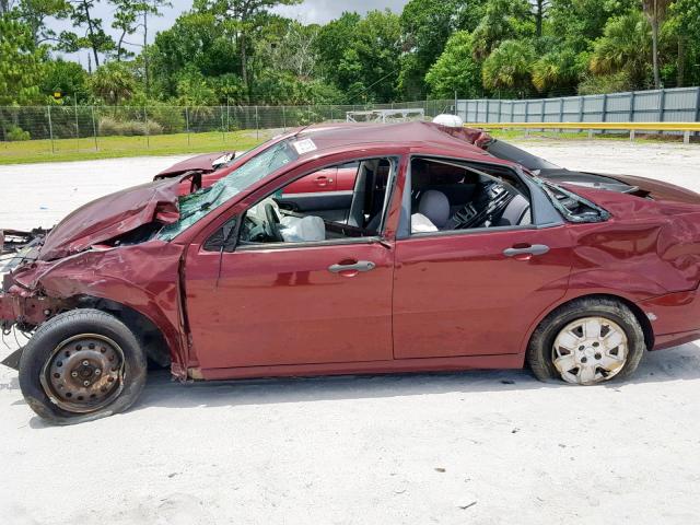 1FAHP34N97W347023 - 2007 FORD FOCUS ZX4 BURGUNDY photo 9