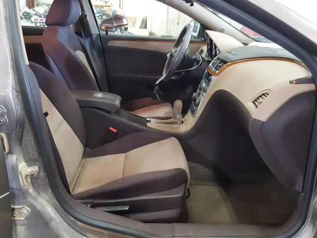 1G1ZC5EB3AF268859 - 2010 CHEVROLET MALIBU 1LT 金色 照片 5