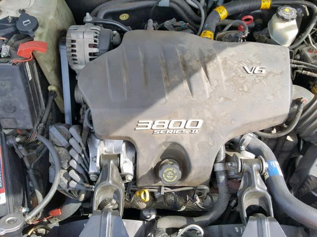 1G2WP12K72F105942 - 2002 PONTIAC GRAND PRIX WHITE photo 7
