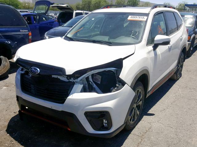 JF2SKAPC1KH423586 - 2019 SUBARU FORESTER S WHITE photo 2