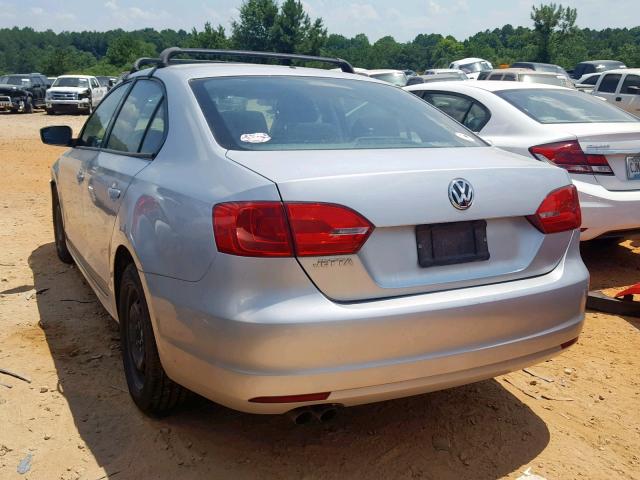 3VW2K7AJ9BM118144 - 2011 VOLKSWAGEN JETTA BASE SILVER photo 3