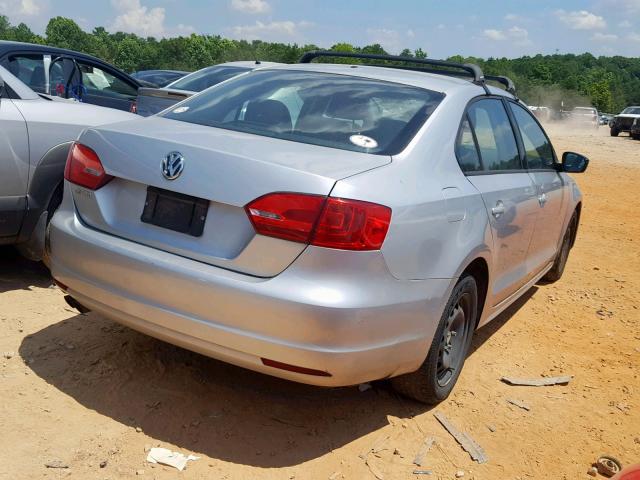 3VW2K7AJ9BM118144 - 2011 VOLKSWAGEN JETTA BASE SILVER photo 4