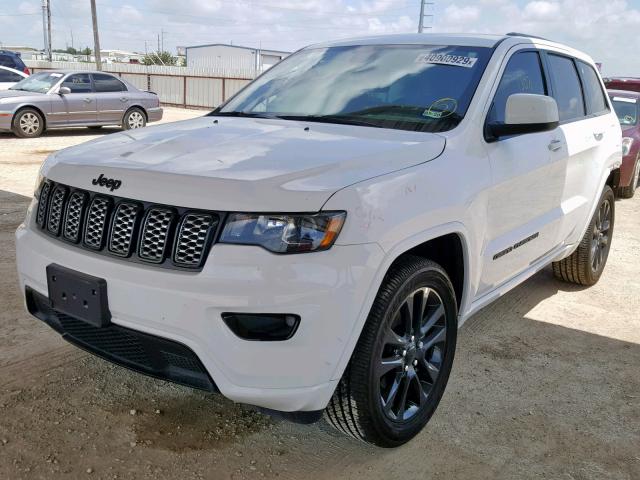 1C4RJEAG1JC407869 - 2018 JEEP GRAND CHER WHITE photo 2