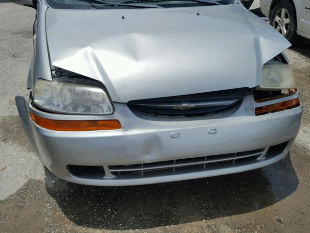 KL1TD62615B342131 - 2005 CHEVROLET AVEO BASE Gümüş foto 10
