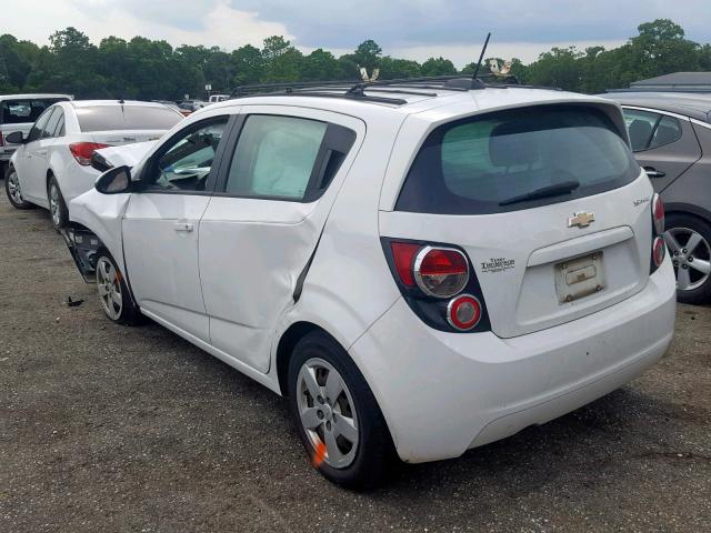1G1JA6SH4F4141056 - 2015 CHEVROLET SONIC LS 白色 照片 3