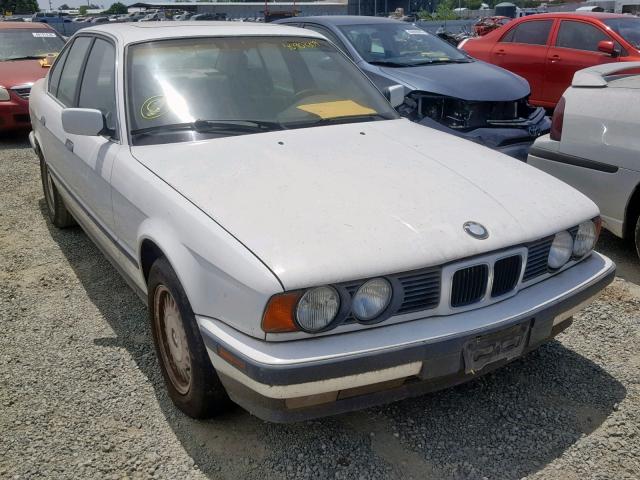 WBAHD5312PGB35989 - 1993 BMW 525 I WHITE photo 1