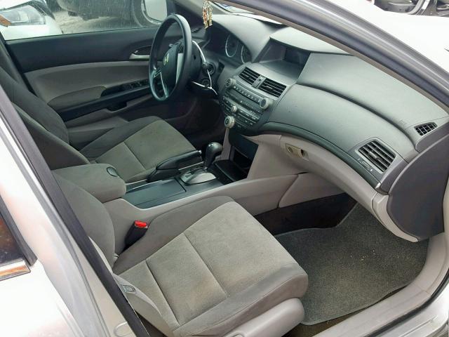 JHMCP26458C079902 - 2008 HONDA ACCORD LXP SILVER photo 5