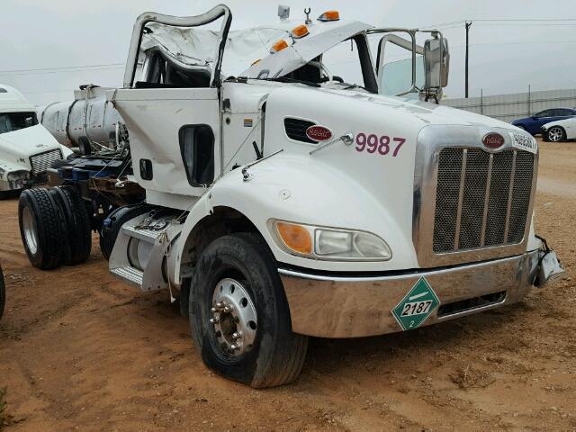 2NP2HN7X3DM187057 - 2013 PETERBILT 337 WHITE photo 1