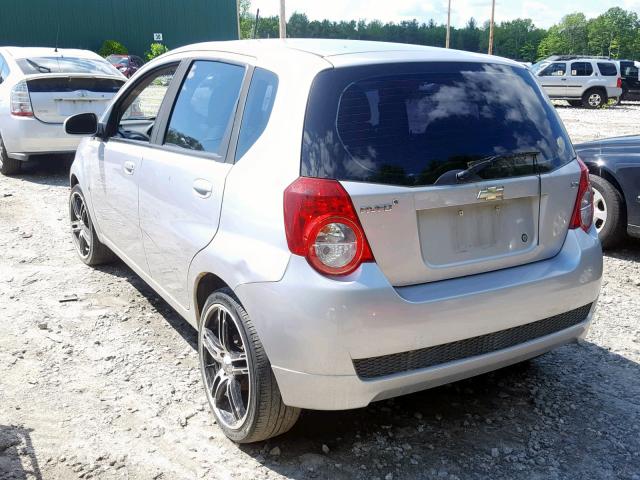 KL1TD66E99B616716 - 2009 CHEVROLET AVEO LS SILVER photo 3