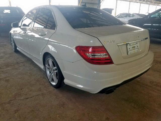 WDDGF4HB1CA617776 - 2012 MERCEDES-BENZ C 250 WHITE photo 3