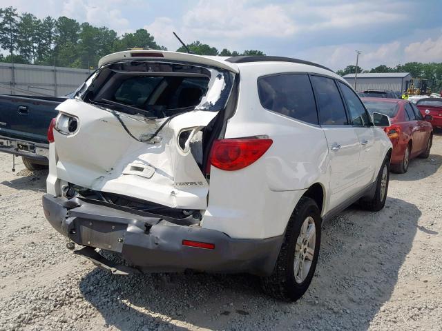 1GNKRGED3BJ246323 - 2011 CHEVROLET TRAVERSE L WHITE photo 4